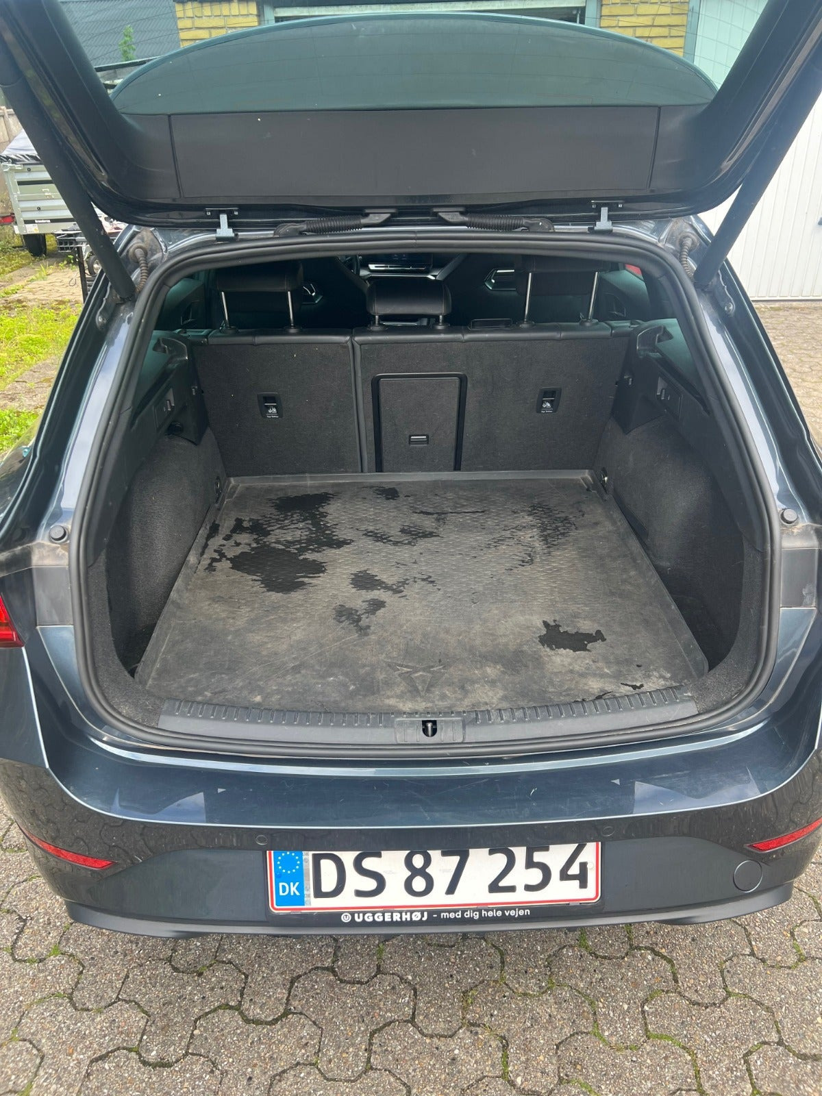 Grå Cupra Leon fra 2020