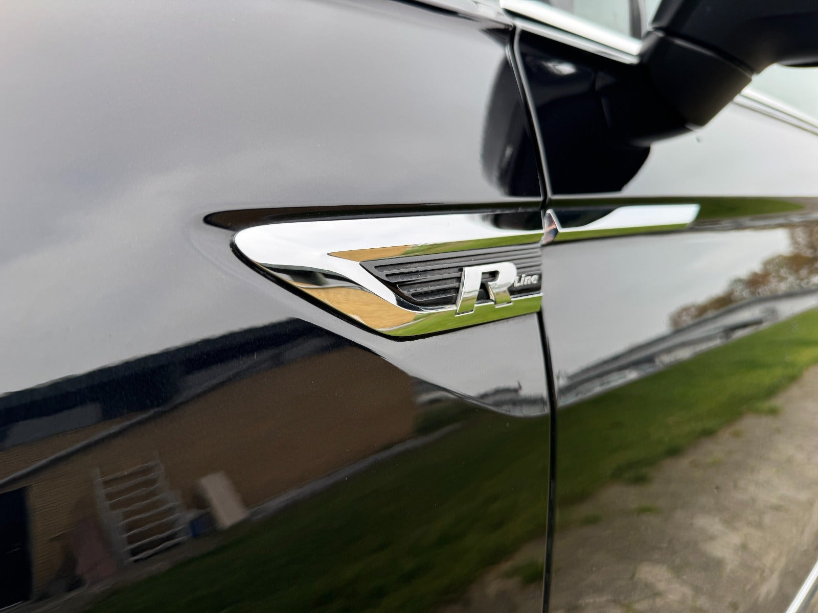 Sort VW Tiguan fra 2017