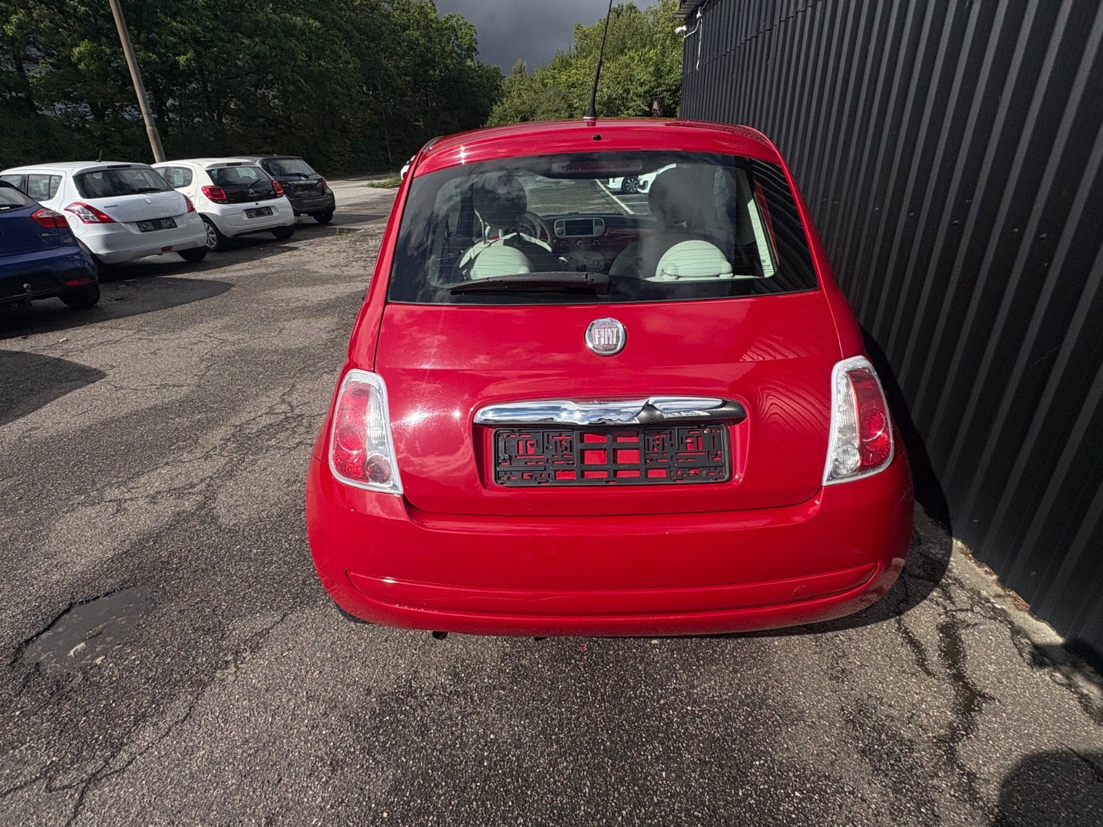 Rød Fiat 500 fra 2011