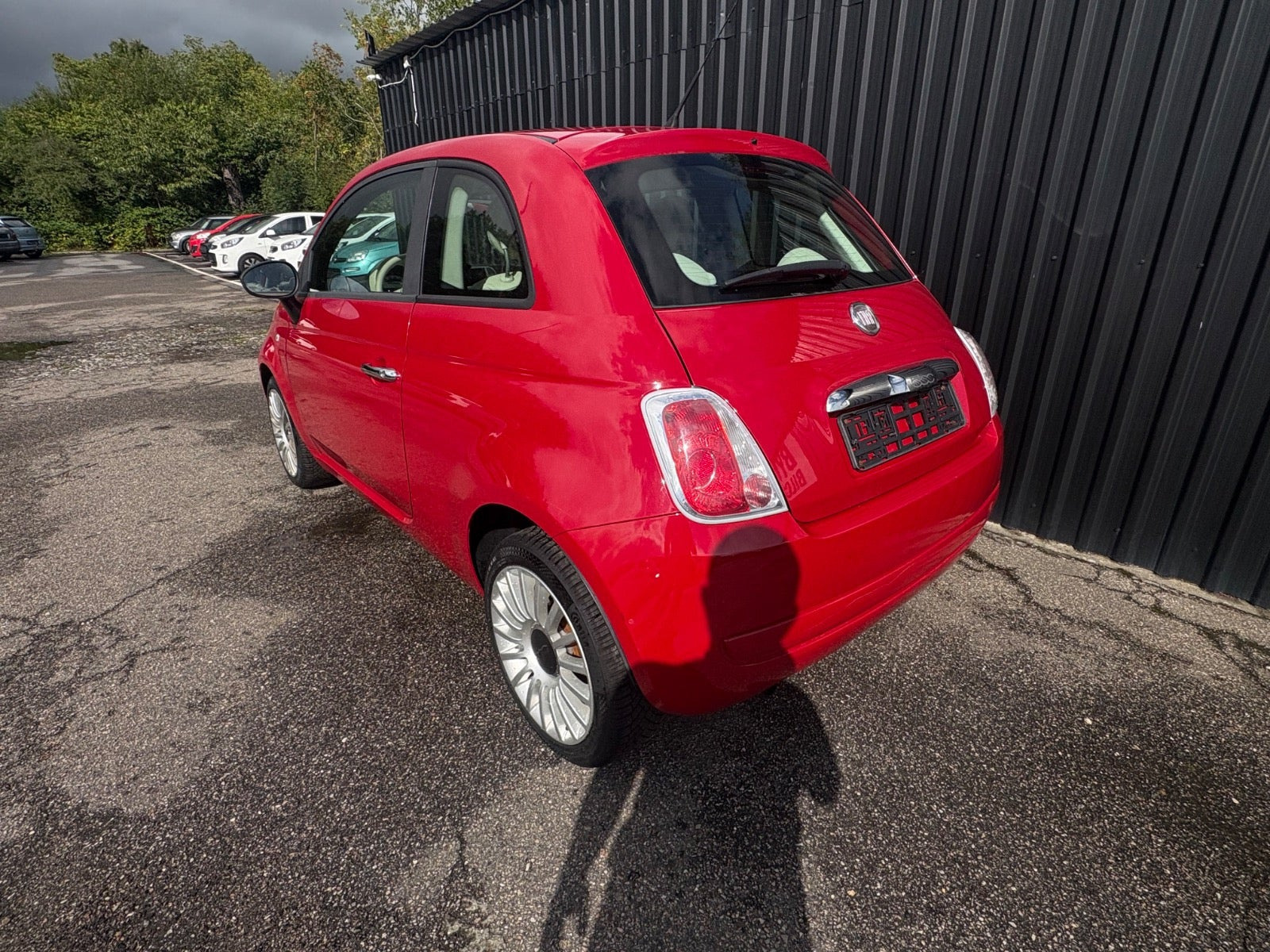 Rød Fiat 500 fra 2011