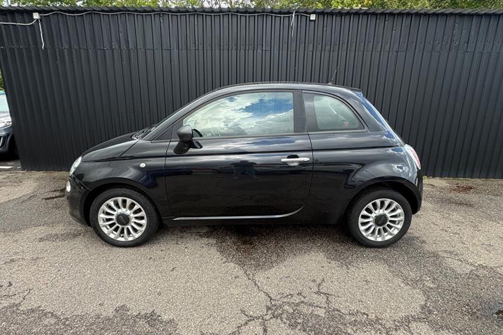 Sort Fiat 500 fra 2014