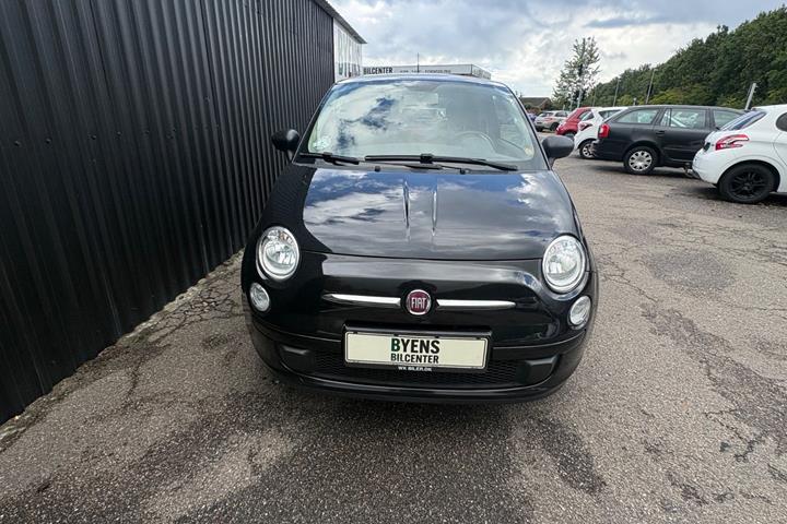 Sort Fiat 500 fra 2014