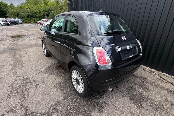 Sort Fiat 500 fra 2014