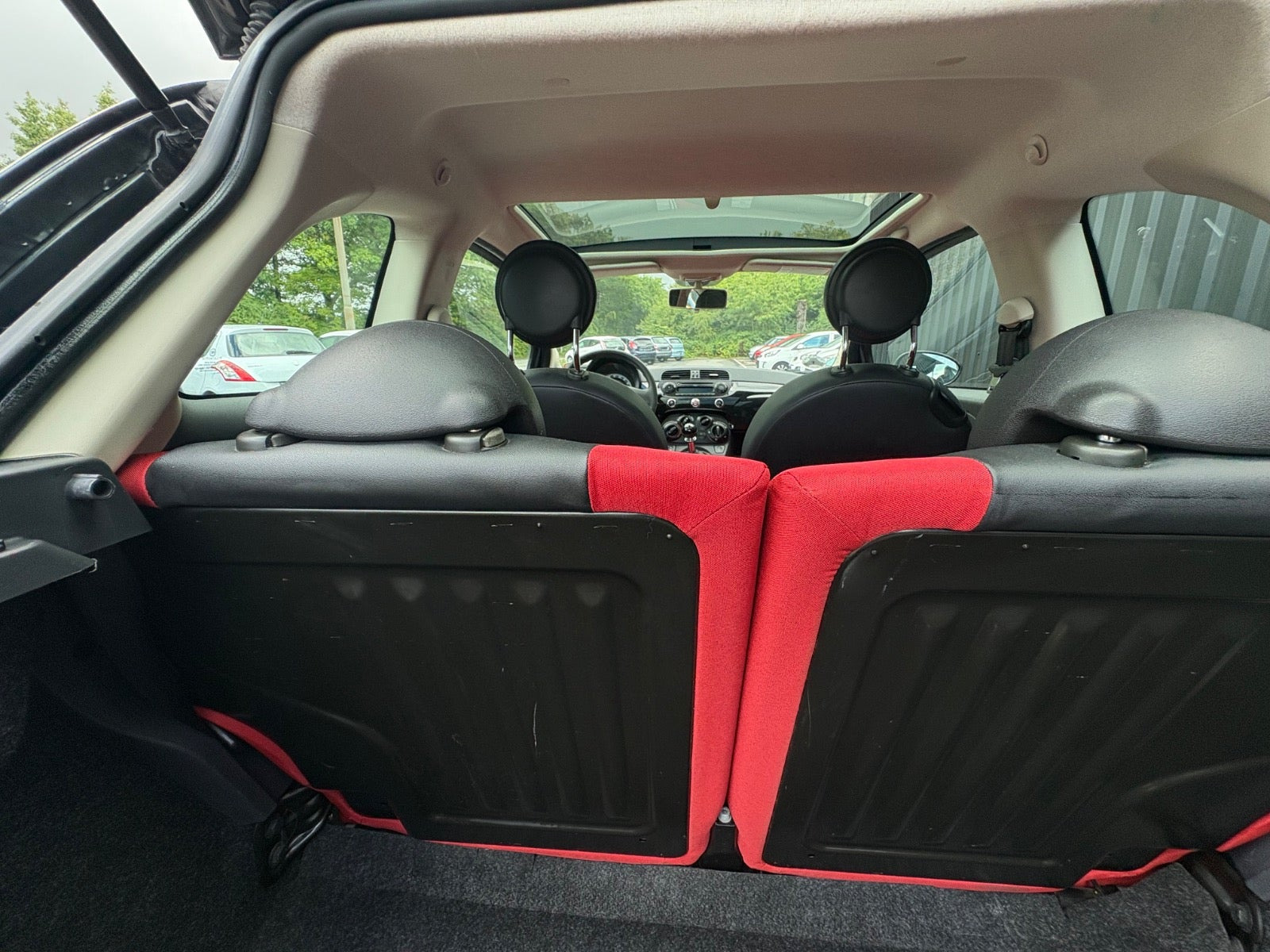 Sort Fiat 500 fra 2014