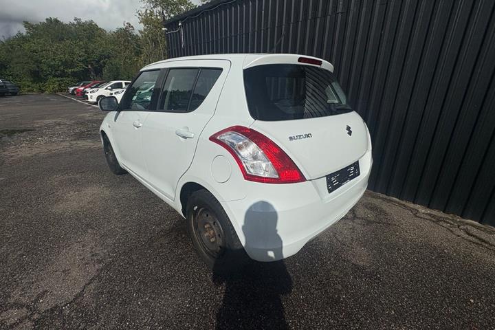 undefined Suzuki Swift fra 2011