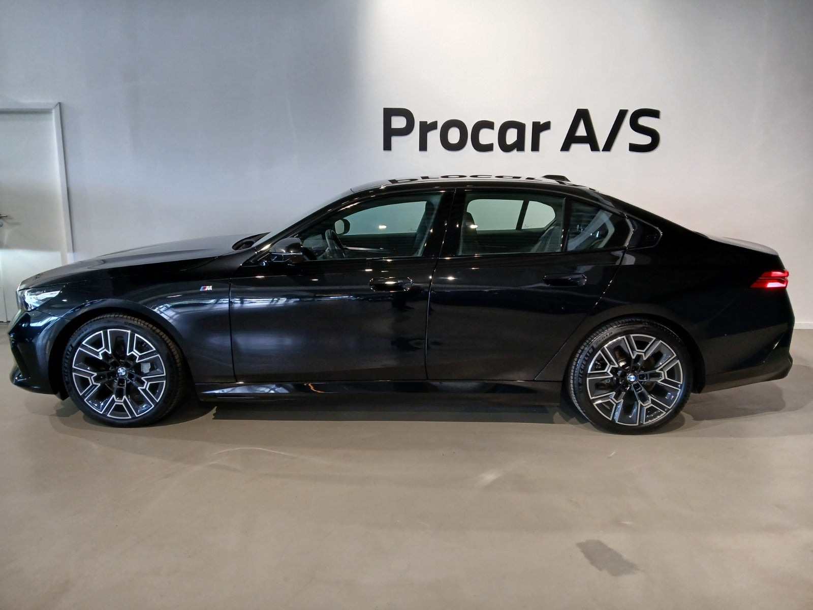 undefined BMW i5 fra 2025