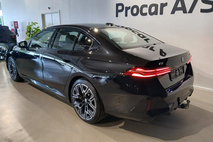 undefined BMW i5 fra 2025