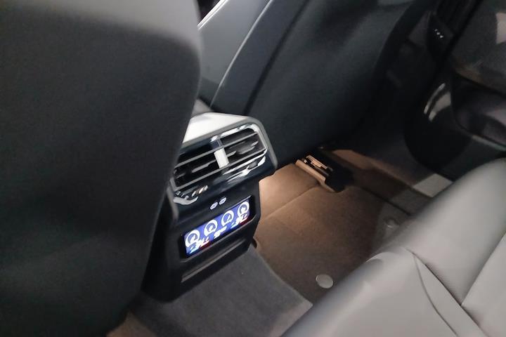 undefined BMW i5 fra 2025