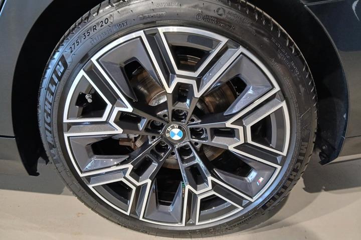 undefined BMW i5 fra 2025