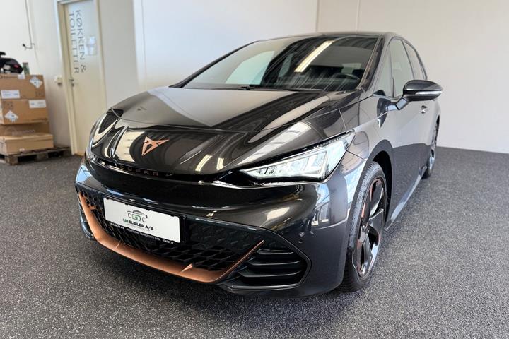 Grå Cupra Born fra 2023