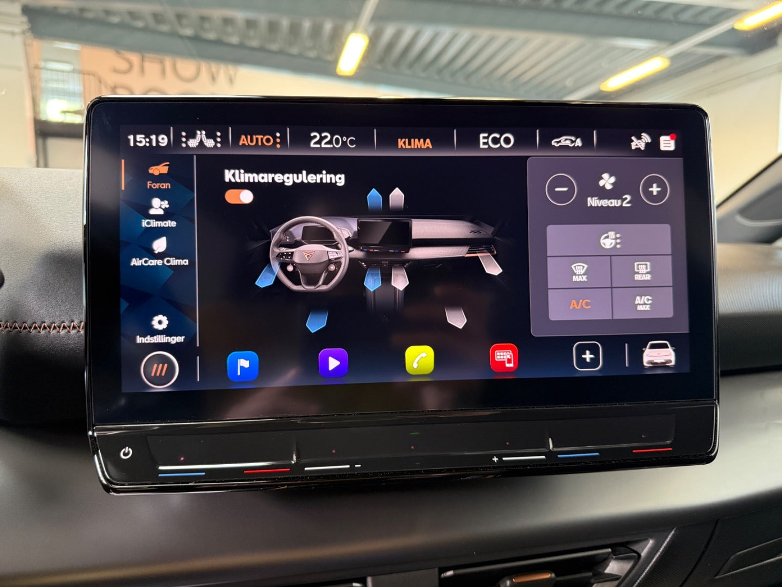 Grå Cupra Born fra 2023