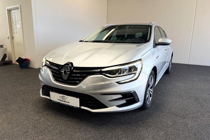 Sølv Renault Megane IV fra 2021