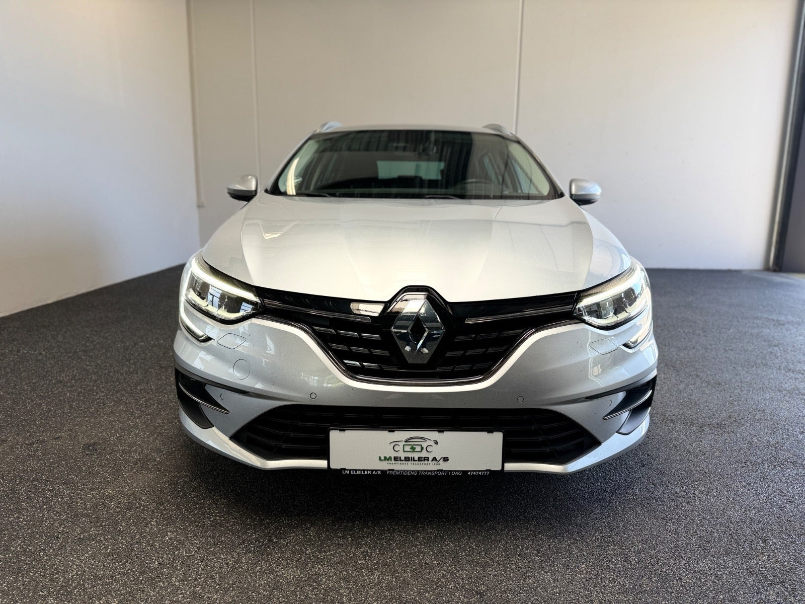 Sølv Renault Megane IV fra 2021