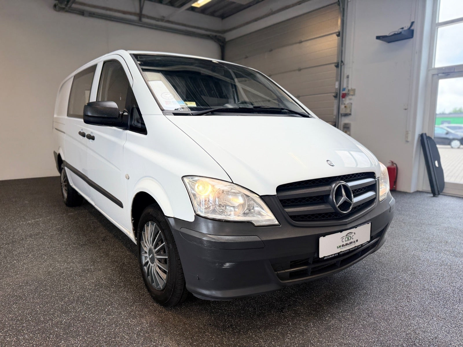Hvid Mercedes Vito 116 fra 2012