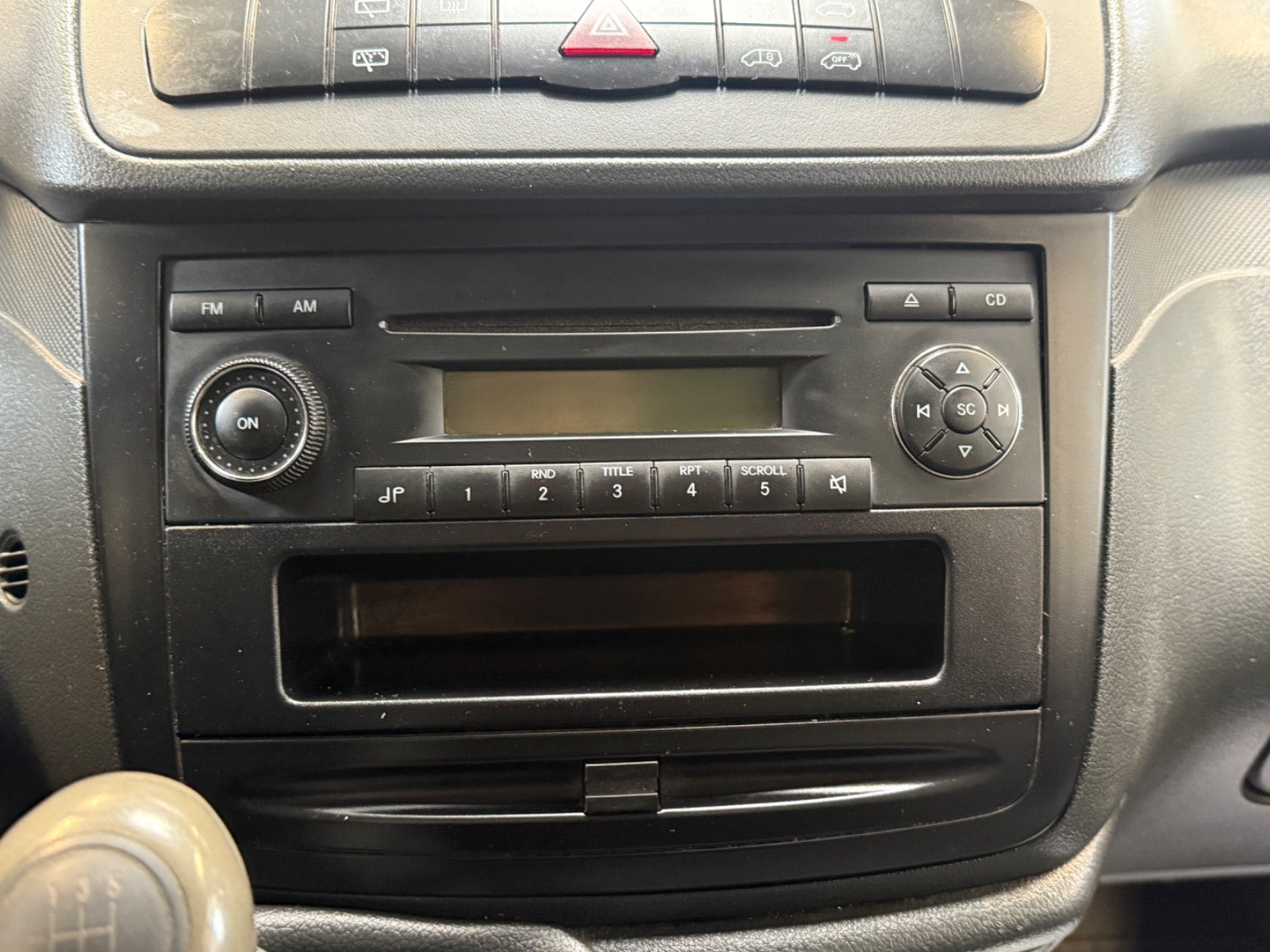 Hvid Mercedes Vito 116 fra 2012