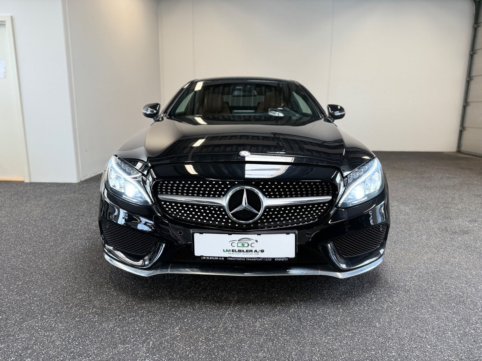 Sort Mercedes C300 fra 2016