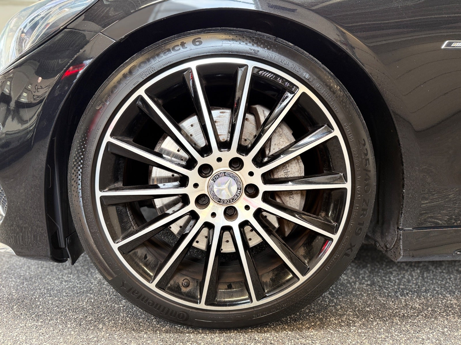 Sort Mercedes C300 fra 2016