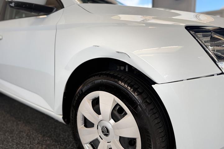 Hvid Skoda Fabia fra 2020