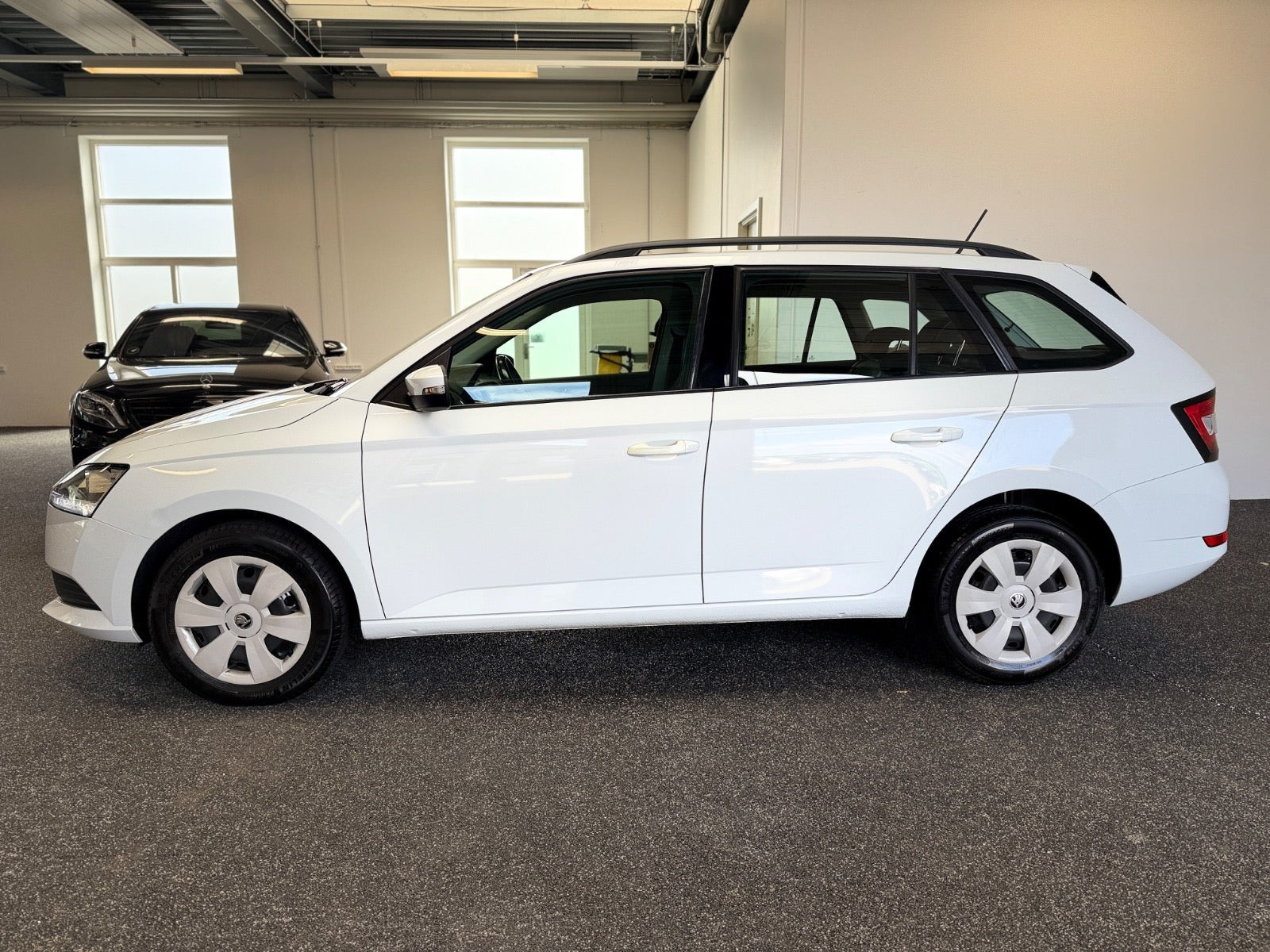 Hvid Skoda Fabia fra 2020