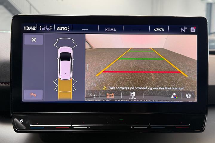 Grå Cupra Born fra 2024