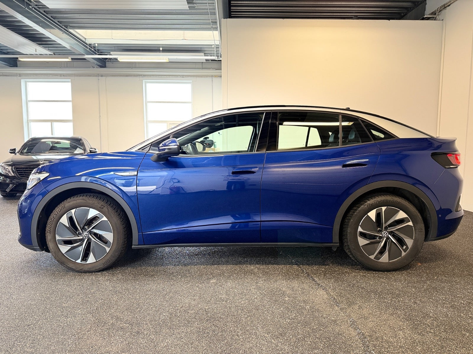 Blå VW ID.5 fra 2023