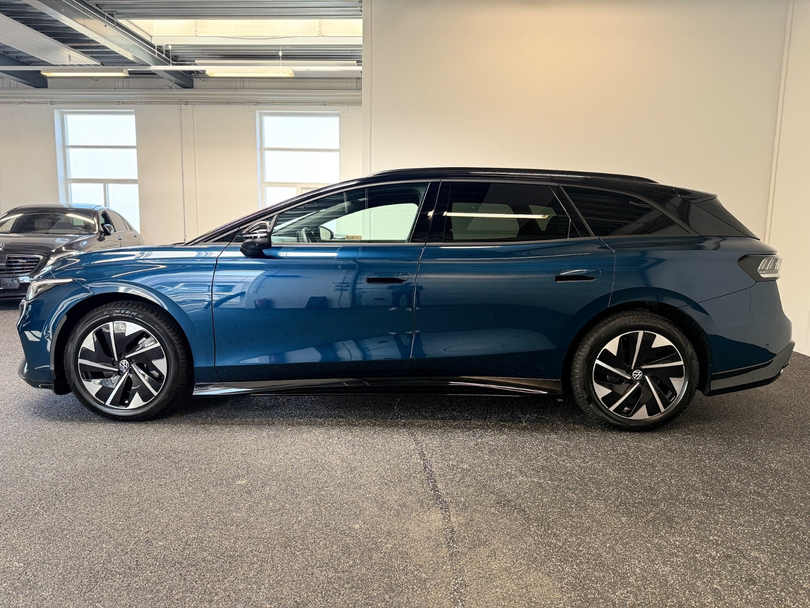 Blå VW ID.7 fra 2025