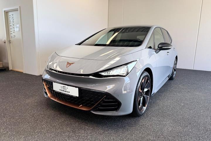Grå Cupra Born fra 2024