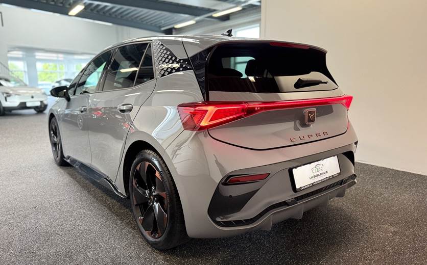 Cupra Born