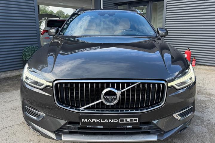 Grå Volvo XC60 fra 2018