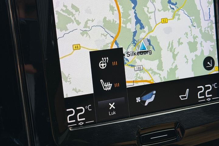 Grå Volvo XC60 fra 2018
