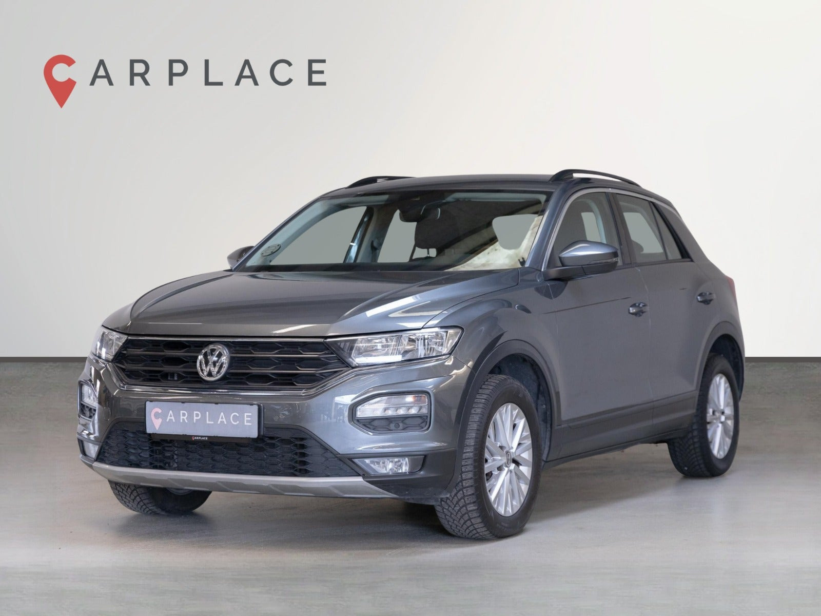 Grå VW T-Roc fra 2019