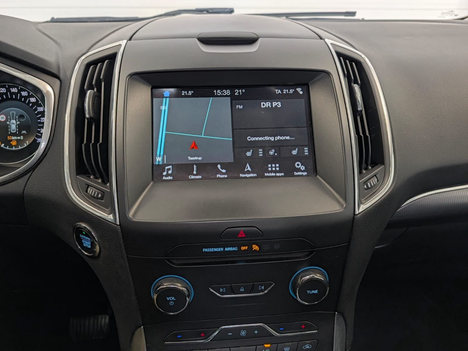 Beige Ford S-MAX fra 2019