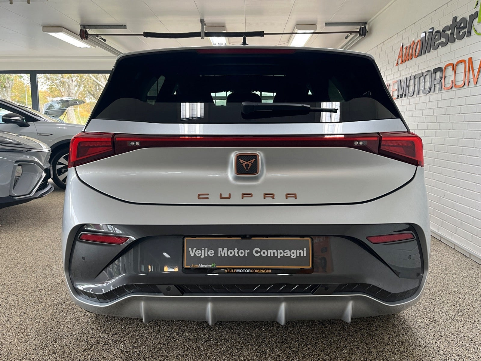Sølv Cupra Born fra 2022