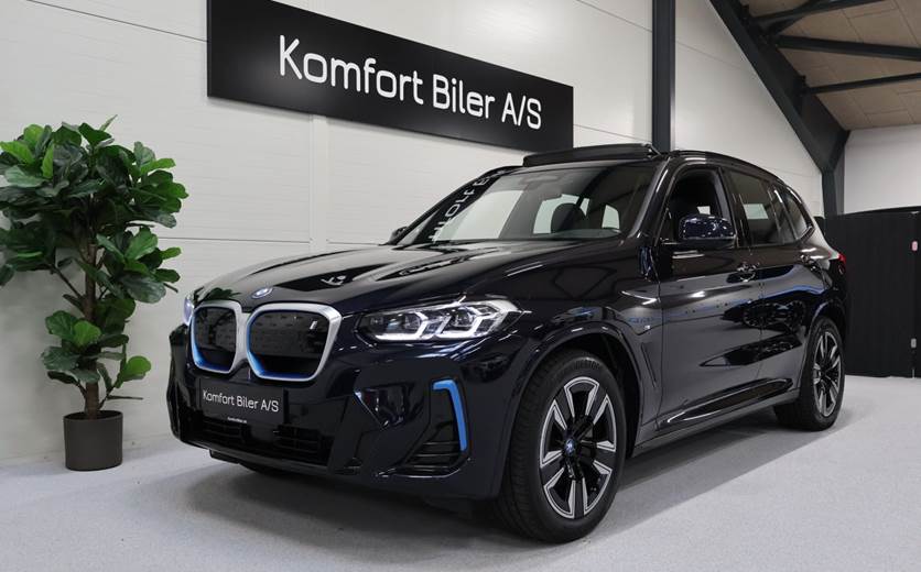 BMW iX3 Charged M-Sport