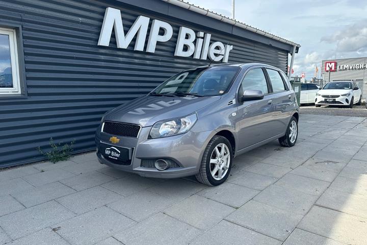 Grå Chevrolet Aveo fra 2011
