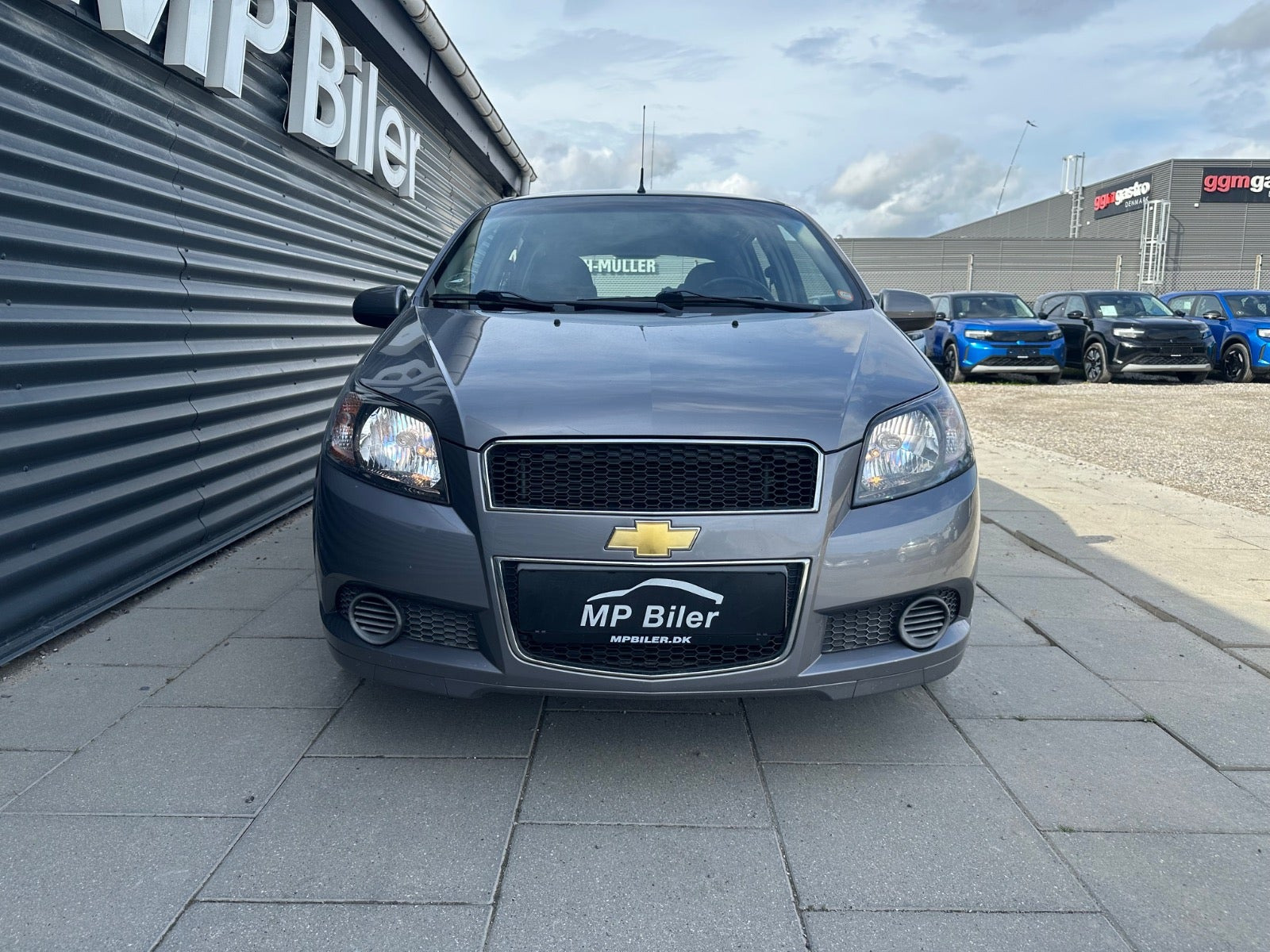 Grå Chevrolet Aveo fra 2011