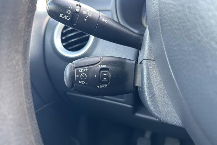 Beige Citroën C3 fra 2008