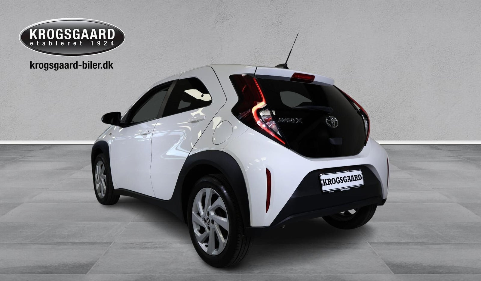 Hvid Toyota Aygo X fra 2022