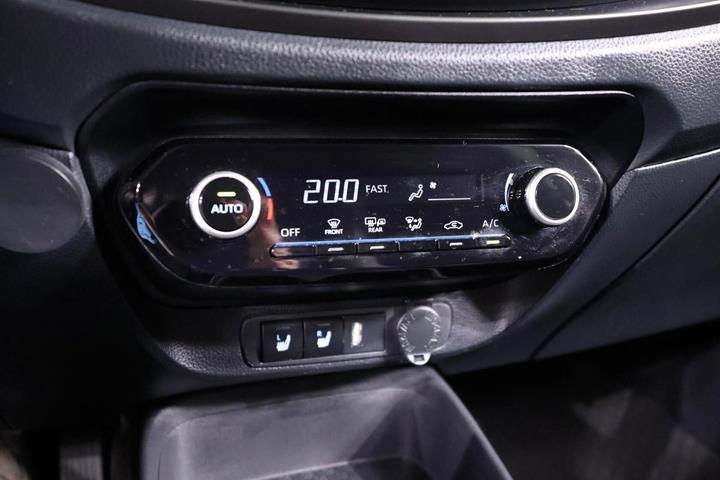 Hvid Toyota Aygo X fra 2022