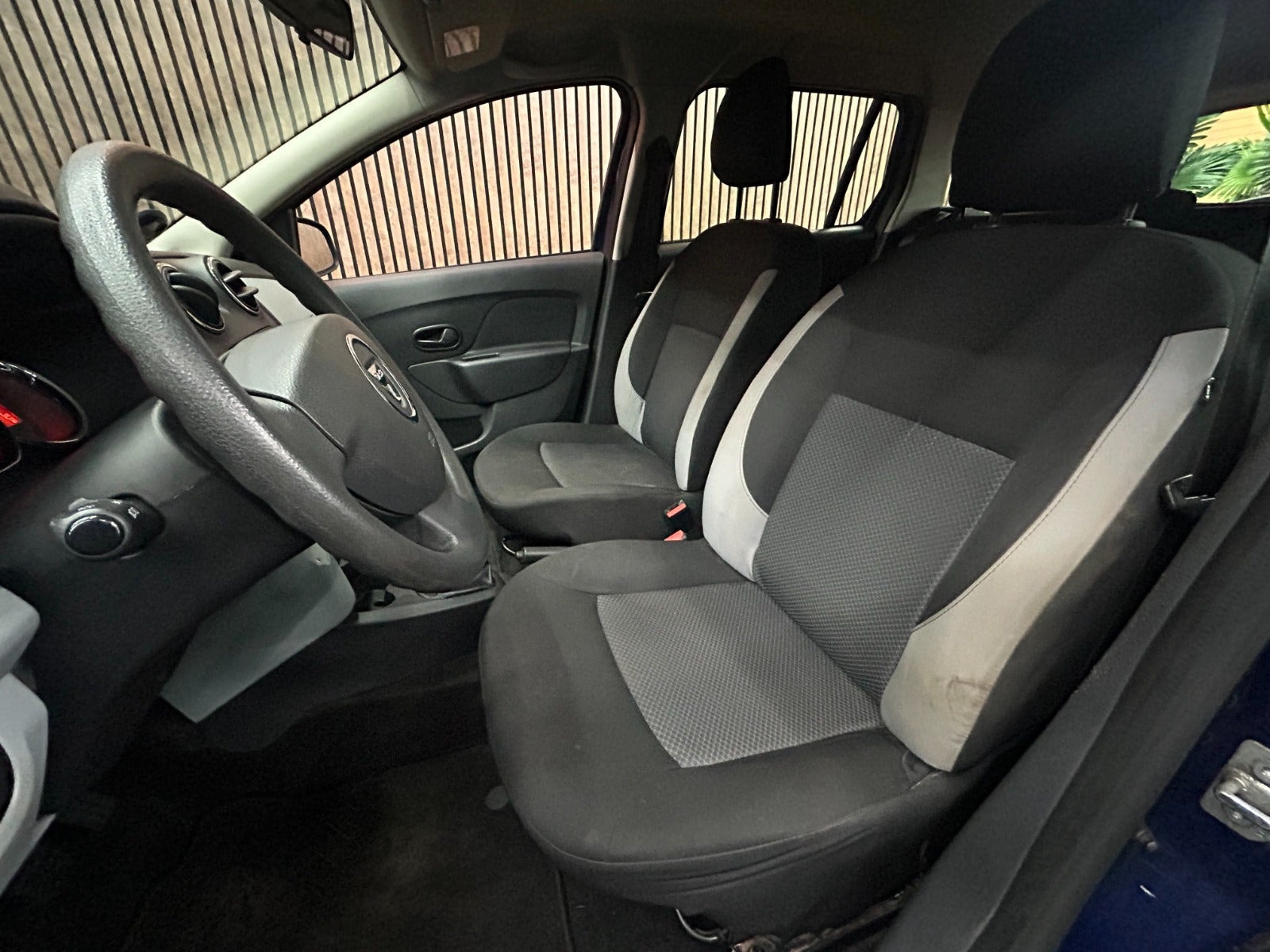 undefined Dacia Logan fra 2014