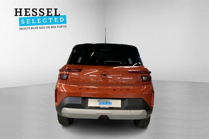 Orange Opel Frontera fra 2025