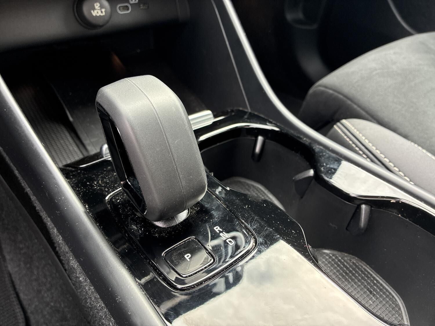 Hvid Volvo XC40 fra 2024