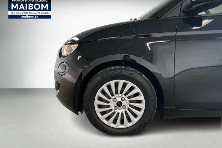 Sort Fiat 500e fra 2023