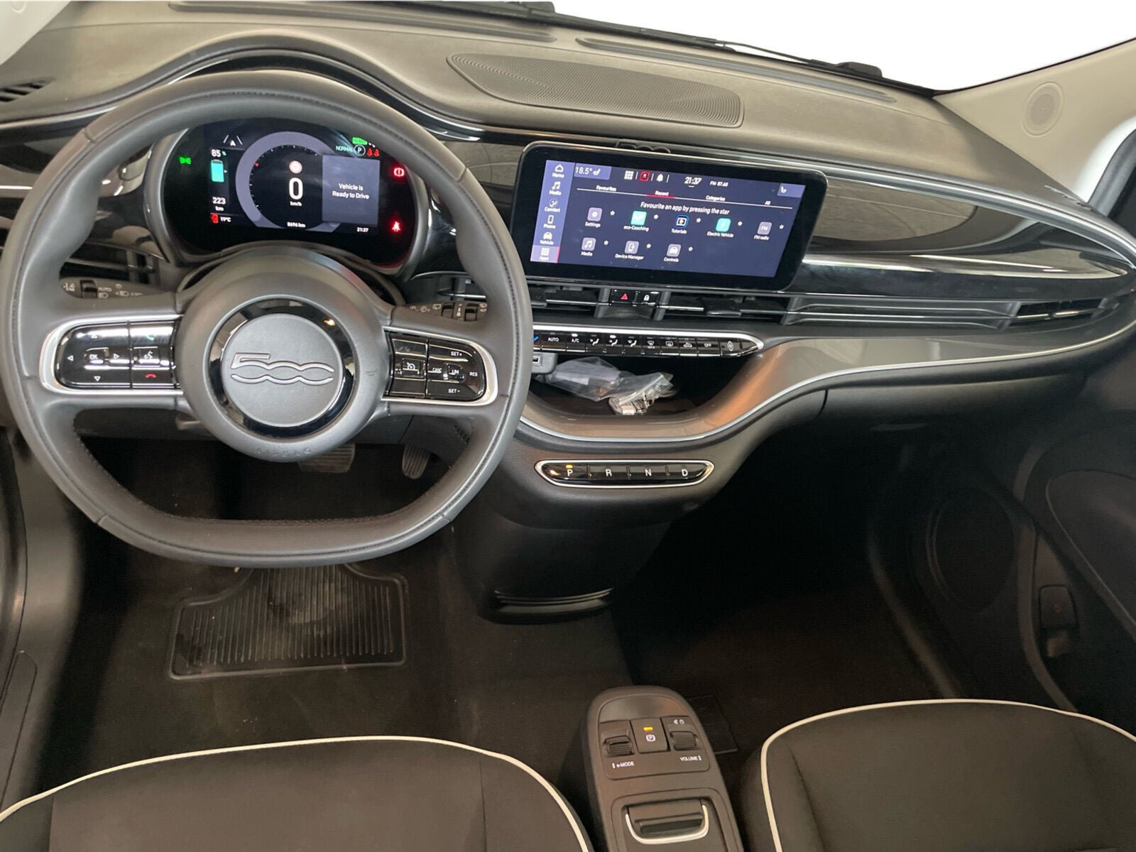 Sort Fiat 500e fra 2023