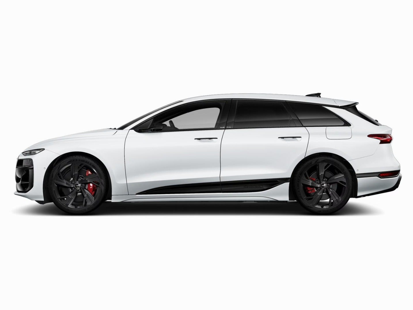 Hvid Audi S6 e-tron fra 2025