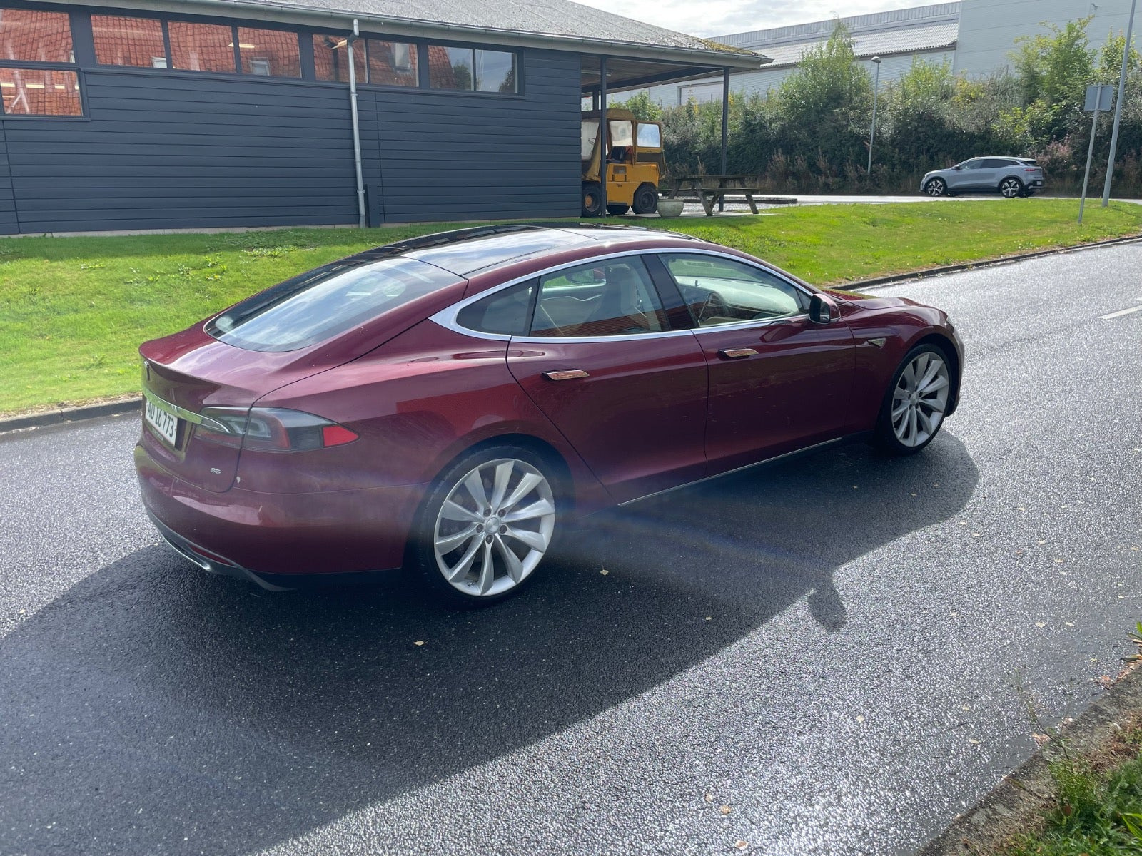 undefined Tesla Model S fra 2013