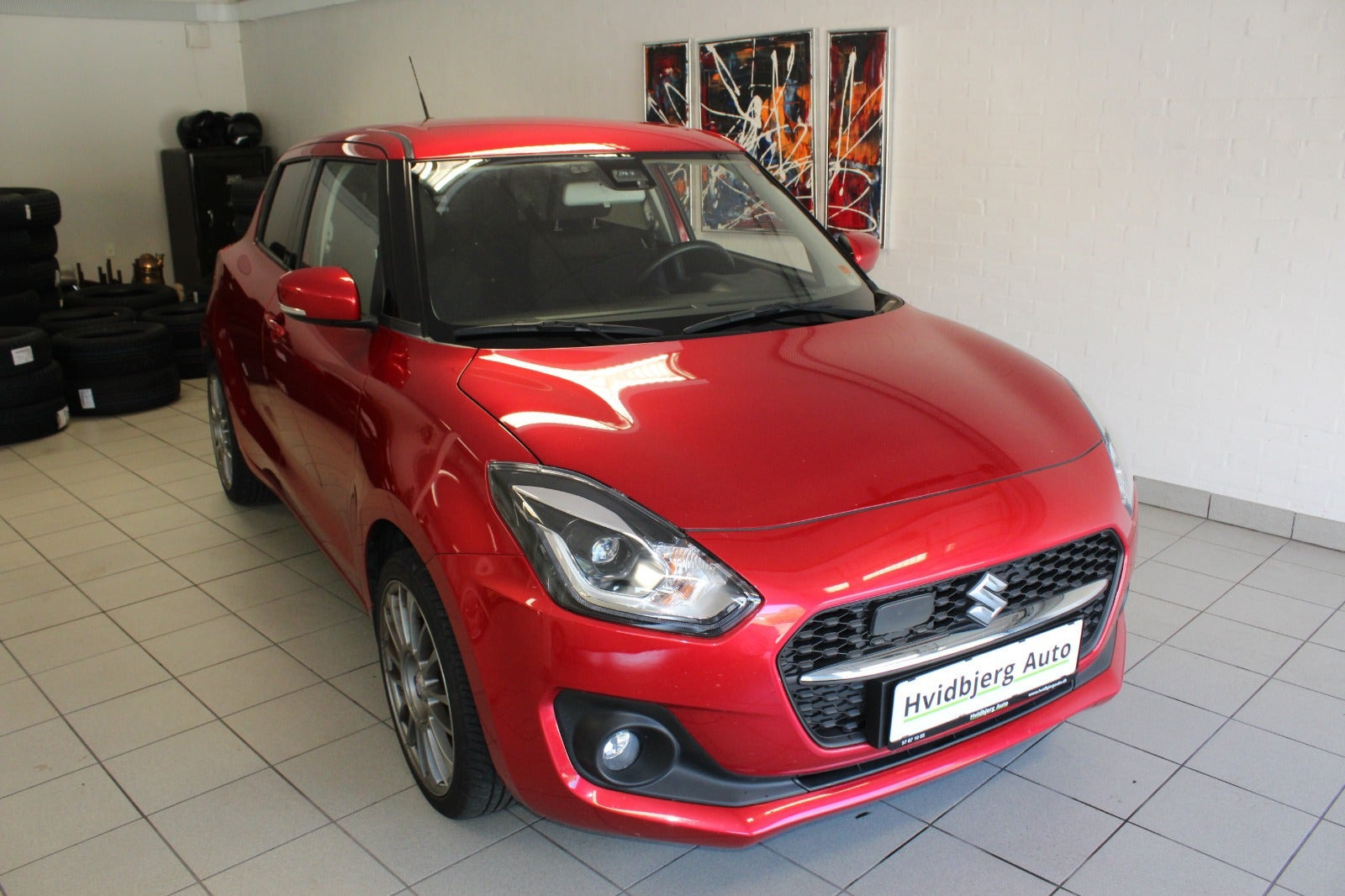 Grå Suzuki Swift fra 2020