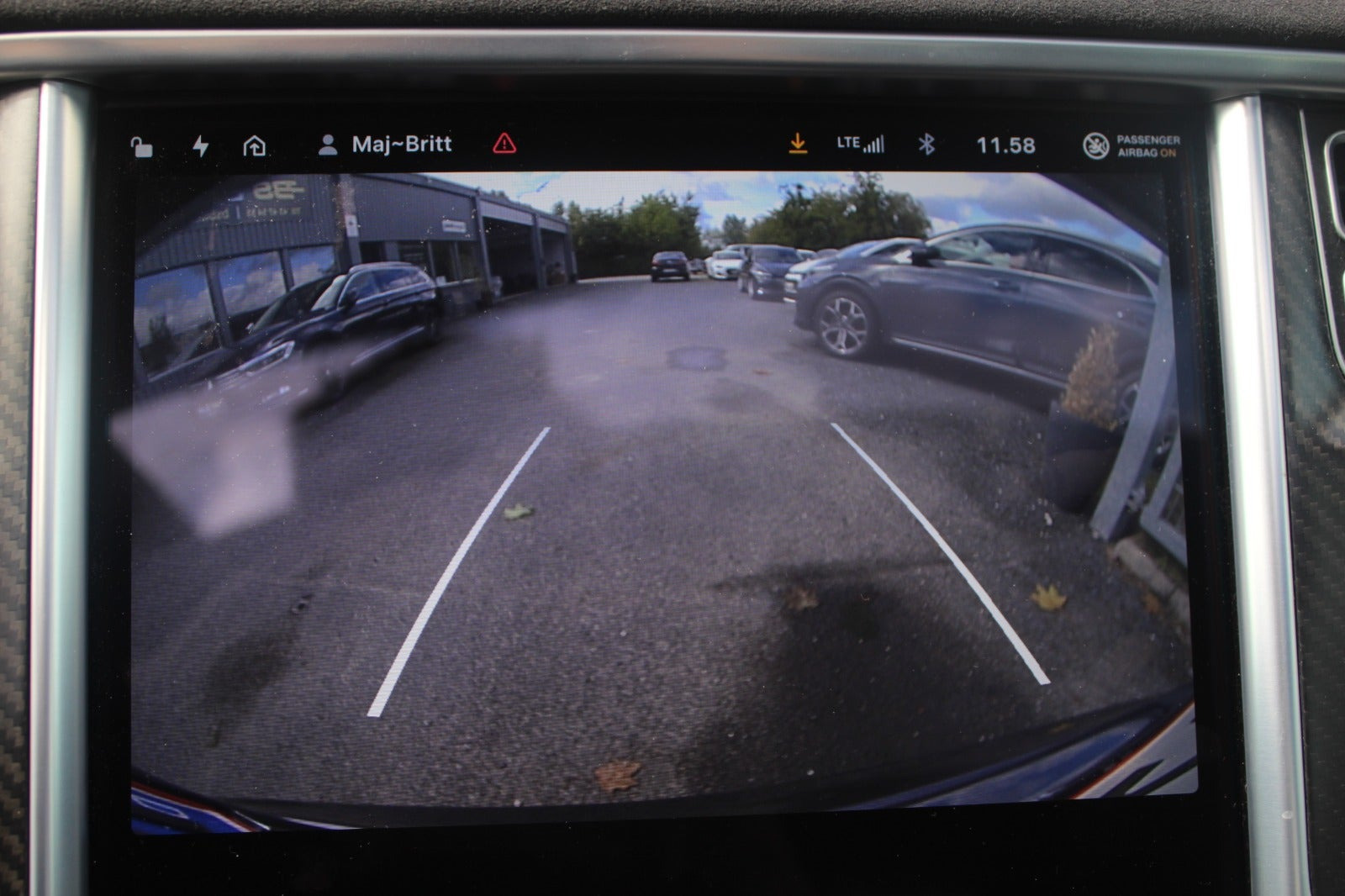 Grå Tesla Model S fra 2015