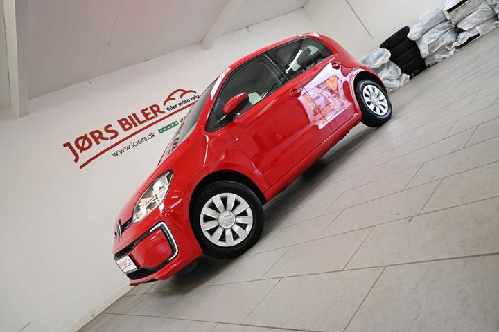 Rød VW E-UP! fra 2021