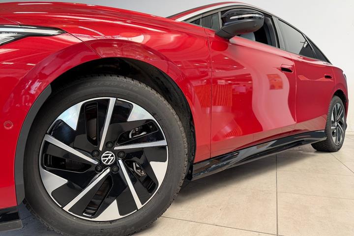 Rød VW ID.7 fra 2025